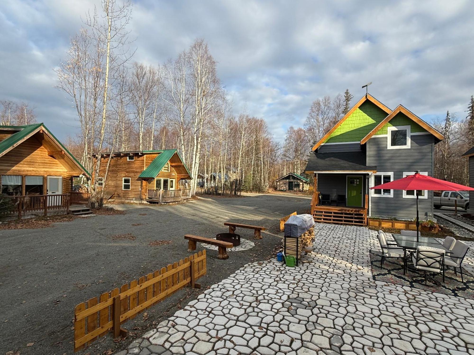 Talkeetna Log Cabin With Hot Tub Unit 2 외부 사진