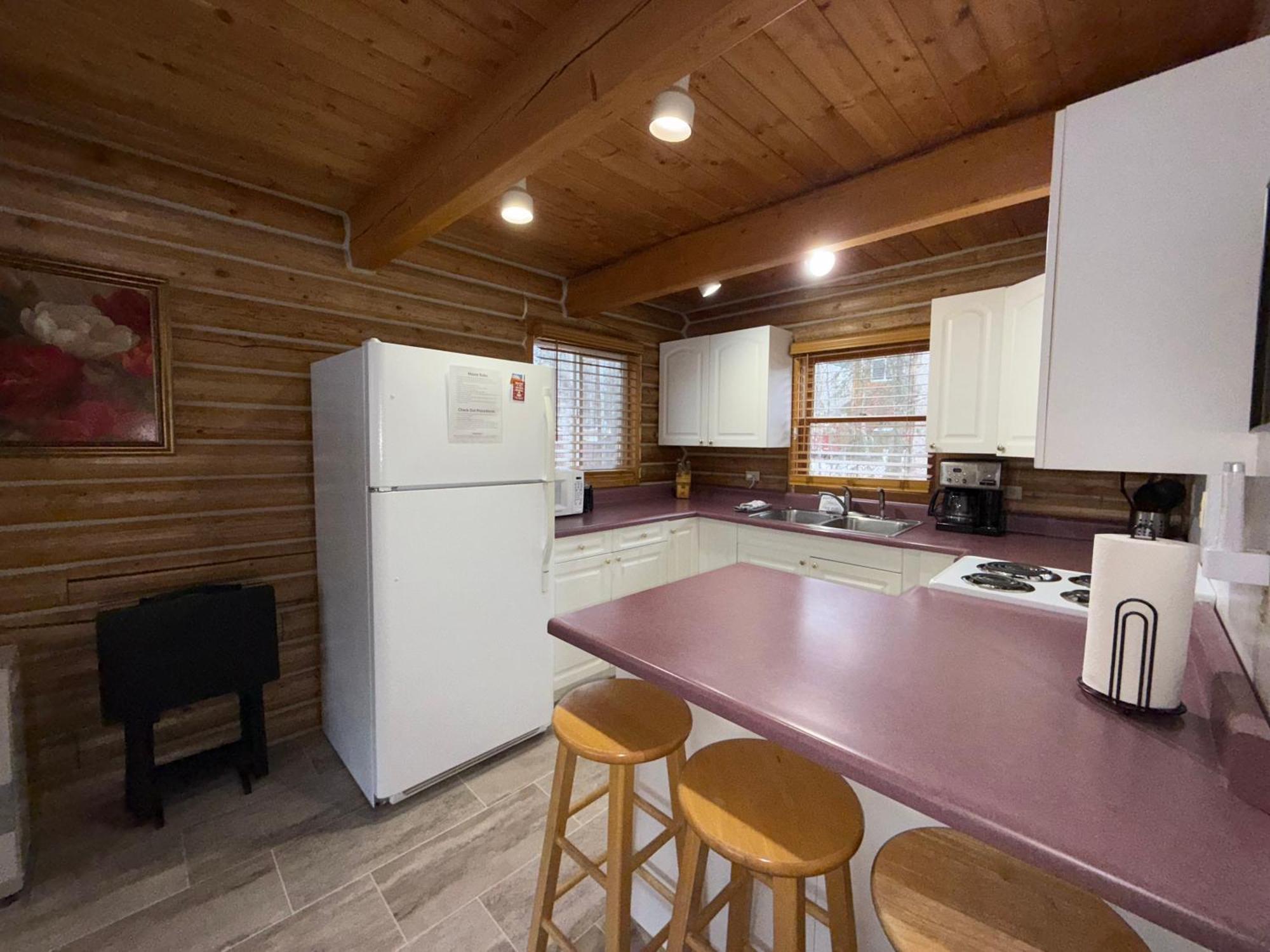 Talkeetna Log Cabin With Hot Tub Unit 2 외부 사진