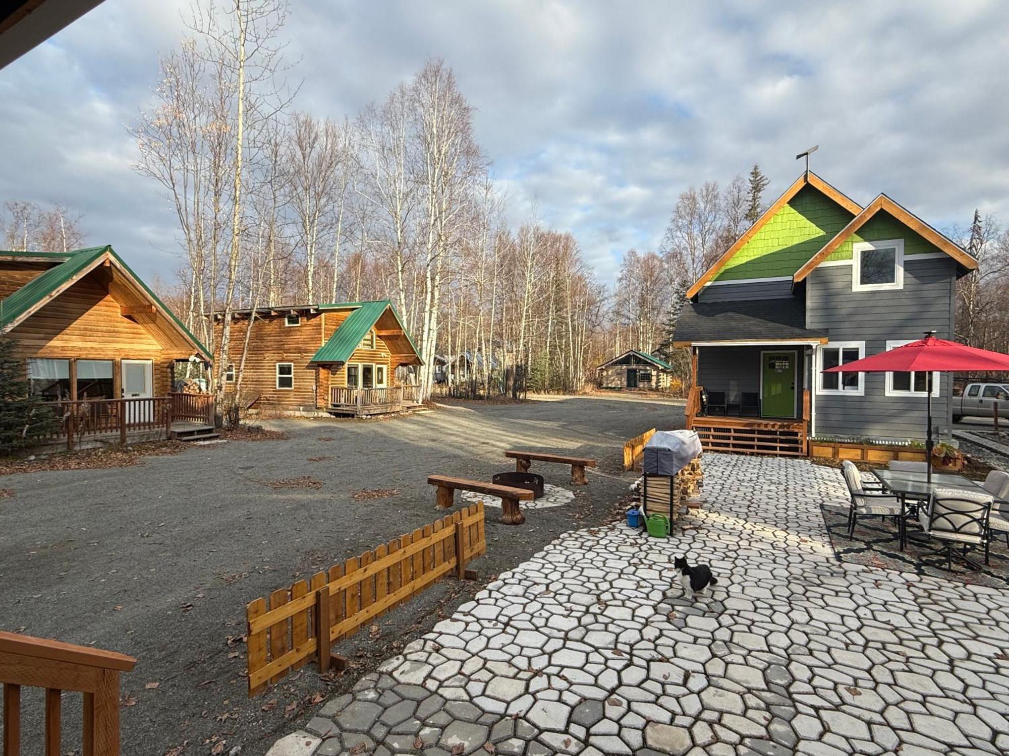 Talkeetna Log Cabin With Hot Tub Unit 2 외부 사진