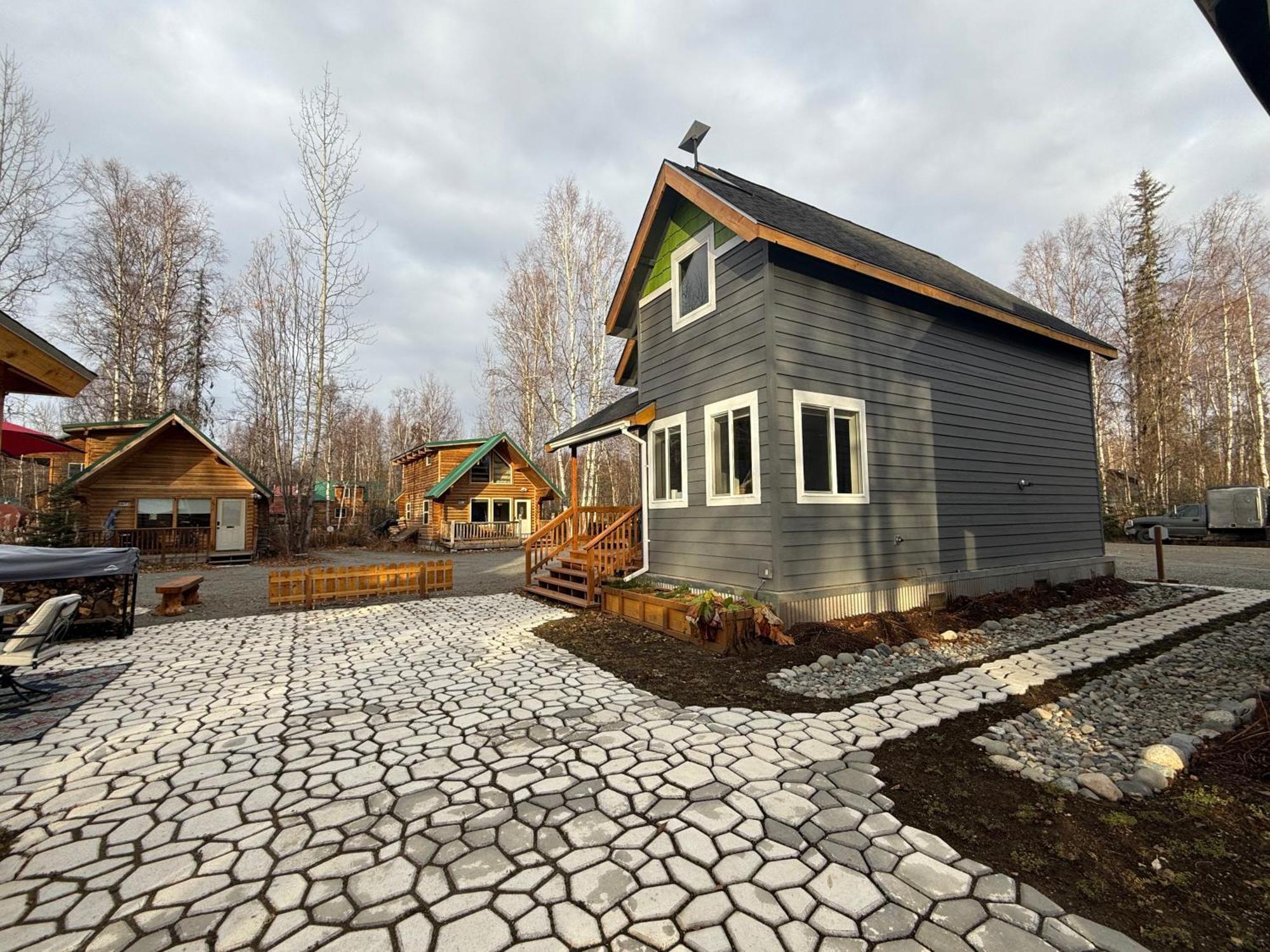 Talkeetna Log Cabin With Hot Tub Unit 2 외부 사진